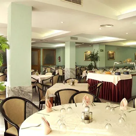 Marina Sur فندق توريمولينوس